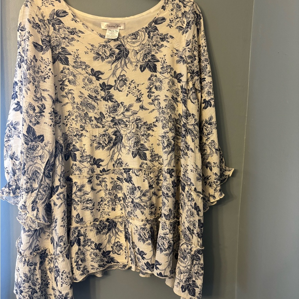 Paisley Vine Tiered Tunic Top - Sz M